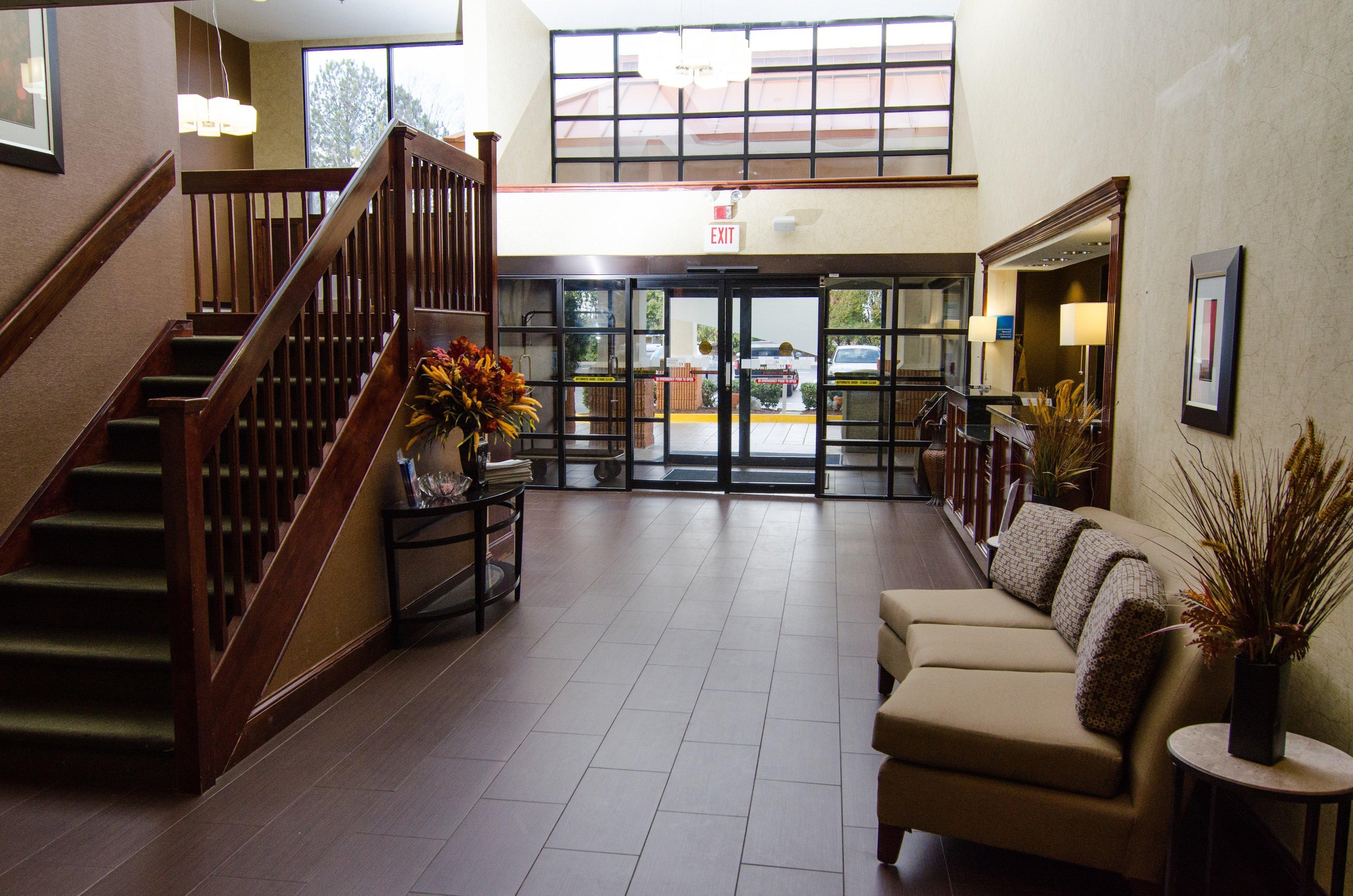 Lexington Inn And Suites Exterior foto